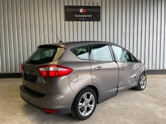 Ford C-Max Sync Edition picture 5