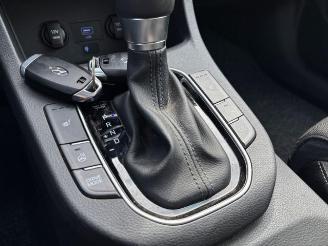 Hyundai I-30 cw Edition 30+ Panorama / R-Kamera / Navi picture 19