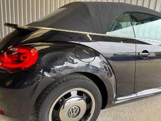 Volkswagen Beetle Cabriolet Design BMT Bi-Xenon / Navi picture 13