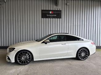 škoda osobní automobily Mercedes E-klasse 200 Coup AMG-Lin Panorama / Widscrn 2017/9