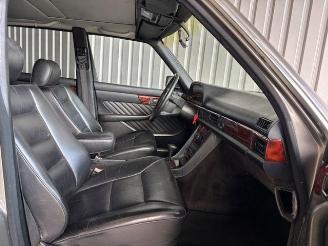 Mercedes 500-serie  picture 12