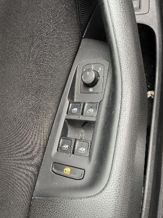 Volkswagen Passat 1.4TSI 92Kw Comfortline picture 35