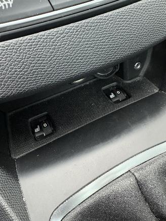 Peugeot 308 1.2 PureTech Allure picture 37