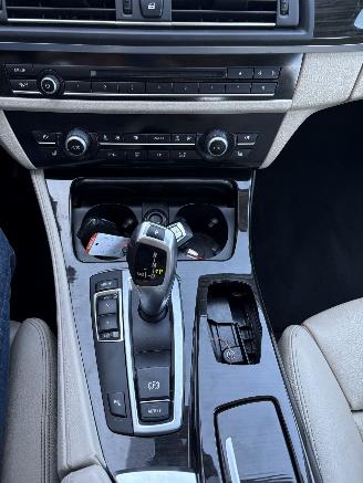 BMW 5-serie 520i Luxury Edition picture 17