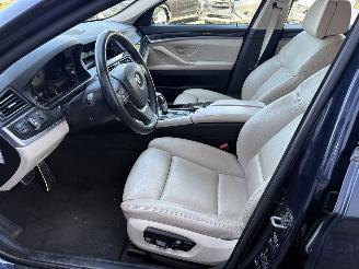 BMW 5-serie 520i Luxury Edition picture 16