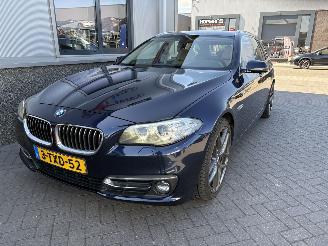 BMW 5-serie 520i Luxury Edition picture 24