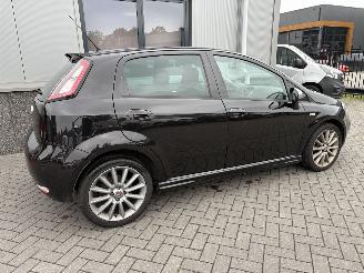 Fiat Punto Evo 0.9 TwinAir Sport picture 25