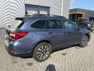 Subaru Outback 2.5i Premium picture 2