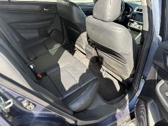 Subaru Outback 2.5i Premium picture 16