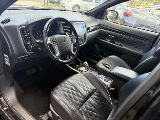 Mitsubishi Outlander 2.4 PHEV S-Edition picture 29