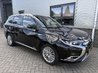 Mitsubishi Outlander 2.4 PHEV S-Edition picture 43