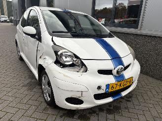 Toyota Aygo 1.0 12V Xcite White picture 15
