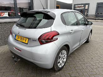 Peugeot 208 1.2 PureTech Blue Lion picture 8