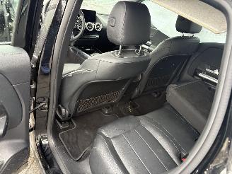 Mercedes EQA 250 Solution Luxury 67 kWh picture 31