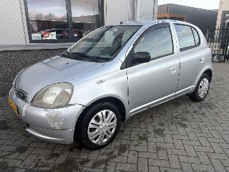 Toyota Yaris 1.3 16V VVT-i Sol Automaat picture 14