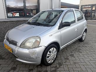 Toyota Yaris 1.3 16V VVT-i Sol Automaat picture 13