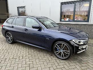 BMW 3-serie 330e High Executive picture 2