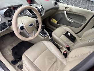 Ford Fiesta 1.4 Ghia Automaat picture 22