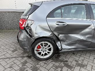 Mercedes A-klasse 180 Prestige picture 13