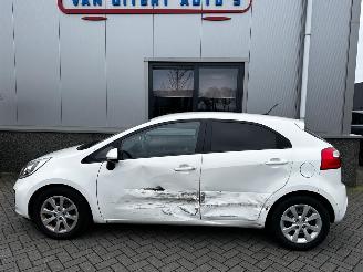 Kia Rio 1.4 CRDI Plus Pack picture 9