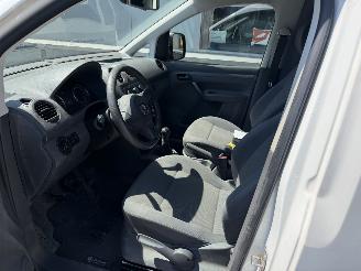 Volkswagen Caddy 1.6 TDI Maxi picture 17