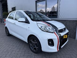 uszkodzony samochody osobowe Kia Picanto 1.2 CVVT DynamicLine 2015/11