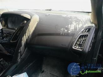 Ford Focus Focus 3 Wagon, Combi, 2010 / 2020 1.0 Ti-VCT EcoBoost 12V 125 picture 21