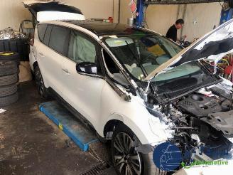 Renault Espace Espace (RFCJ), MPV, 2015 / 2023 1.8 Energy Tce 225 picture 11