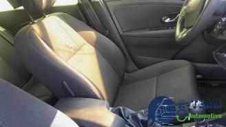 Renault Mégane Megane III Berline (BZ), Hatchback 5-drs, 2008 / 2017 1.4 16V TCe 130 picture 19