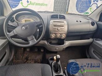 Daihatsu Sirion Sirion 2 (M3), Hatchback, 2005 1.0 12V DVVT picture 15