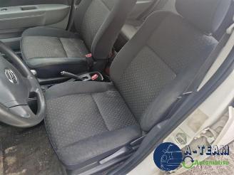 Daihatsu Sirion Sirion 2 (M3), Hatchback, 2005 1.0 12V DVVT picture 18