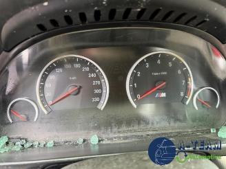 BMW M5 M5 (F10), Sedan, 2011 / 2016 4.4 V8 32V TwinPower Turbo picture 28