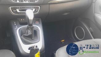 Renault Grand-scenic Grand Scenic III (JZ), MPV, 2009 / 2016 2.0 16V CVT picture 20