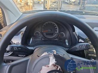 Volkswagen Up! Up! (121), Hatchback, 2011 1.0 12V 60 picture 15