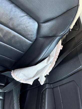 Volkswagen T-Roc 2.0 TSI 16V 4Motion SUV  Benzine 1.984cc 140kW (190pk) 4x4 2021-06  DNNA picture 14