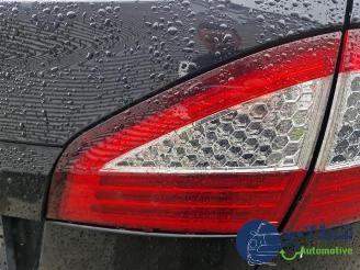 Ford Mondeo Mondeo IV, Hatchback, 2007 / 2015 1.6 Ti 16V picture 35