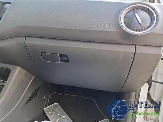 Volkswagen Up! Up! (121), Hatchback, 2011 1.0 12V 60 picture 31