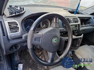 Skoda Fabia Fabia II (5J), Hatchback 5-drs, 2006 / 2014 1.6i 16V picture 17