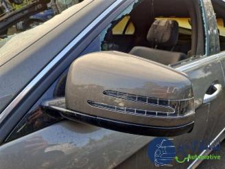 Mercedes E-klasse E (W212), Sedan, 2009 / 2016 E-550 5.5 V8 32V 4-Matic picture 14