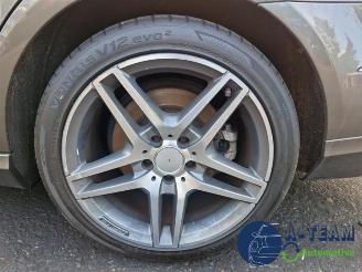 Mercedes E-klasse E (W212), Sedan, 2009 / 2016 E-550 5.5 V8 32V 4-Matic picture 18