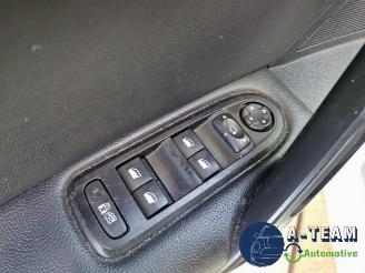 Peugeot 508 508 (8D), Sedan, 2010 / 2018 2.0 Hybrid4 16V picture 33