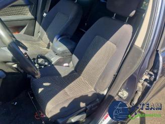 Chevrolet Captiva Captiva (C100), SUV, 2006 / 2011 2.4 16V 4x2 picture 21