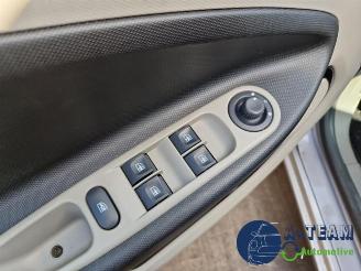 Renault Zoé Zoe (AG), Hatchback 5-drs, 2012 46kW picture 24