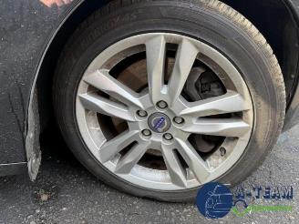 Volvo V-60 V60 I (FW/GW), Combi, 2010 / 2018 2.4 D6 20V Plug-in Hybrid AWD picture 35