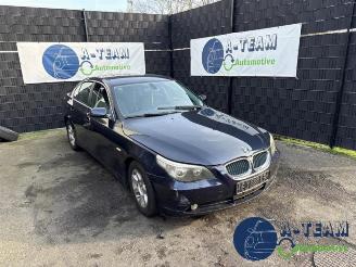 Vrakbiler auto BMW 5-serie 5 serie (E60), Sedan, 2003 / 2010 520i 24V 2004/4