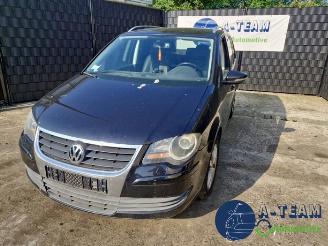 Uttjänta bilar auto Volkswagen Touran Touran (1T1/T2), MPV, 2003 / 2010 1.4 16V TSI 140 2010/1