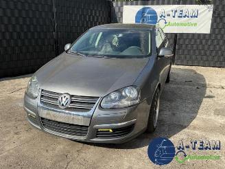 Auto da rottamare Volkswagen Jetta Jetta III (1K2), Sedan, 2005 / 2010 1.6 FSI 16V 2006/8