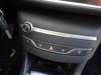 Peugeot 308  picture 25