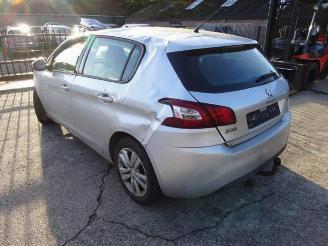 Peugeot 308  picture 3