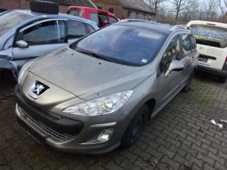 Peugeot 308  picture 2